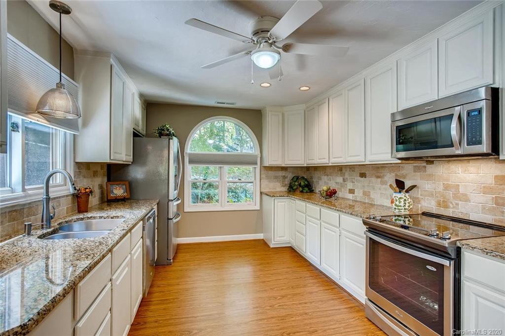 3012 Point Clear Drive Fort Mill, SC 29708 - Photo 14 of 37 Gallery Image 14