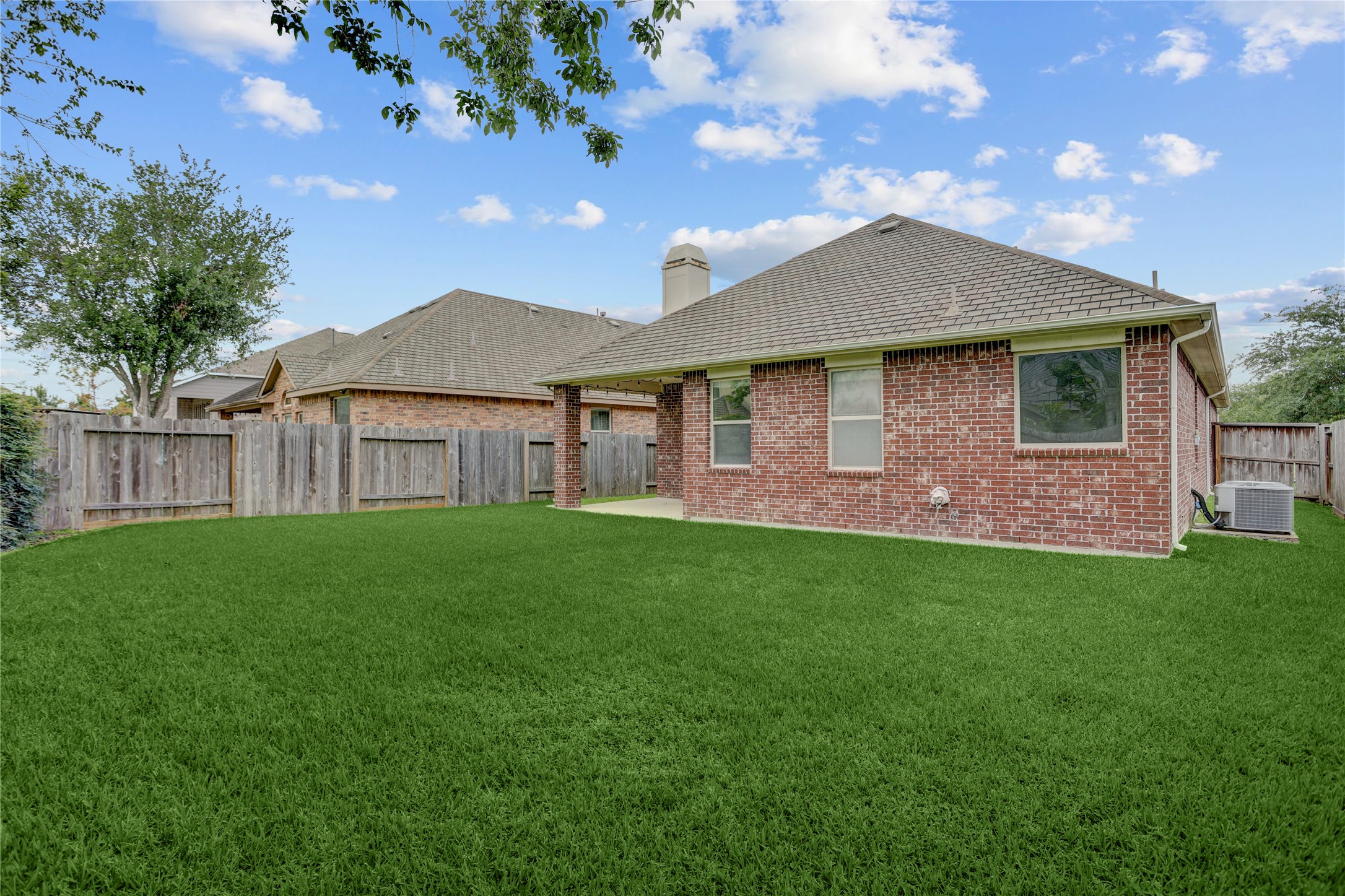 606 Sabinal Street Webster, TX 77598 - Photo 25 of 26
