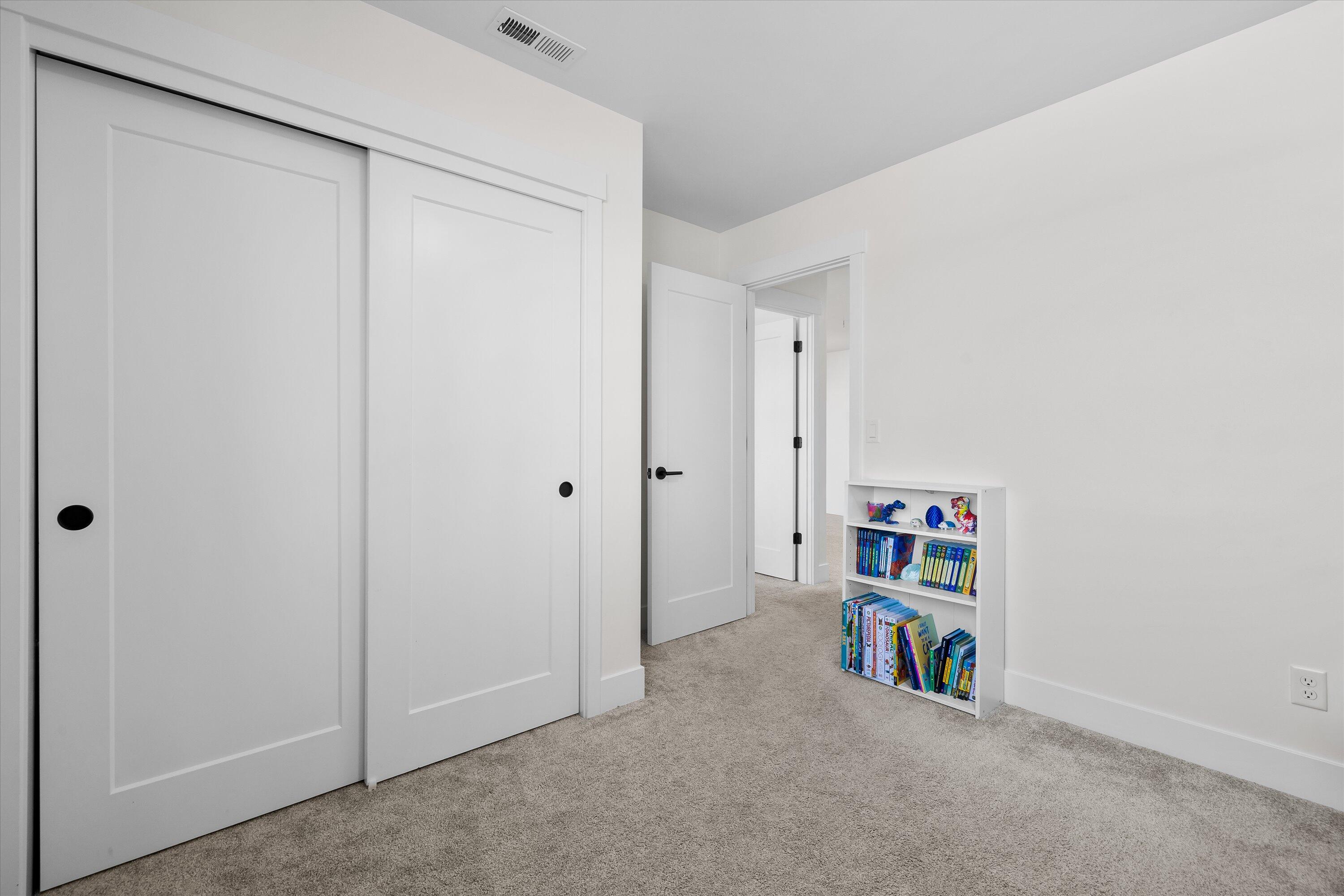 60903 Southeast Epic Place Bend, OR 97702 - Photo 33 of 48 a view of an empty room