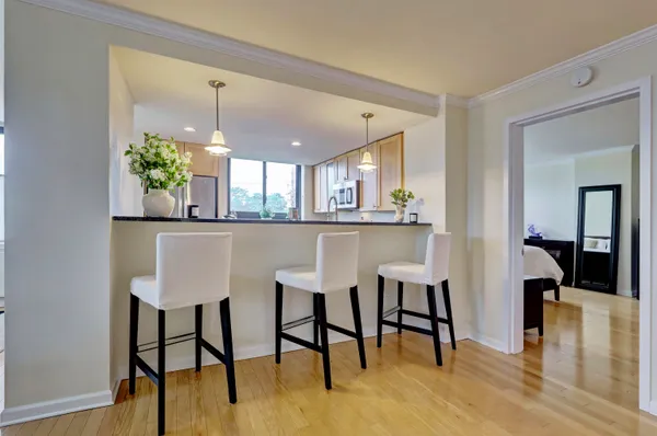 $775,000 | 700 Grove Street, Unit 3Q, Jersey City, NJ 07310