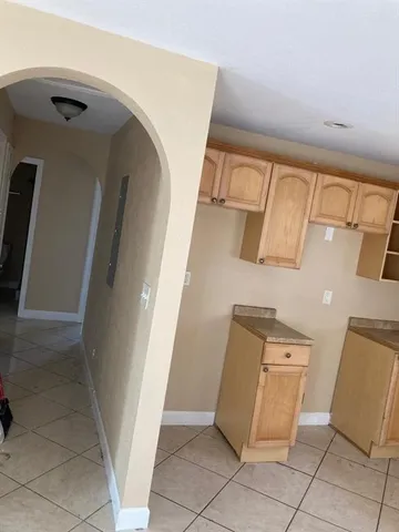 $1,475 | 179 South Barfield Highway, Unit 1, Pahokee, FL 33476