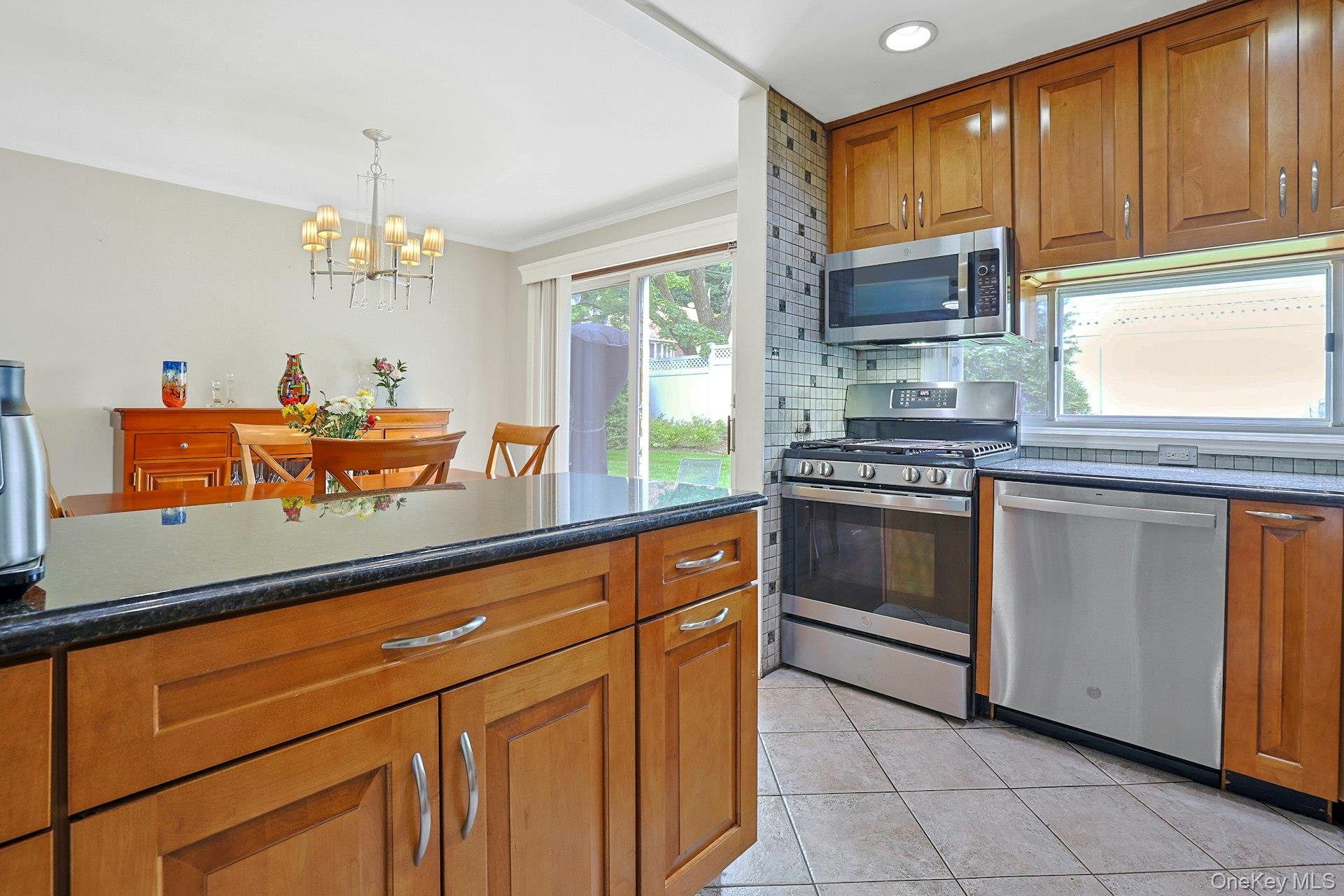 70 Durham Road White Plains, NY 10607 - Photo 14 of 32 Updated Kitchen