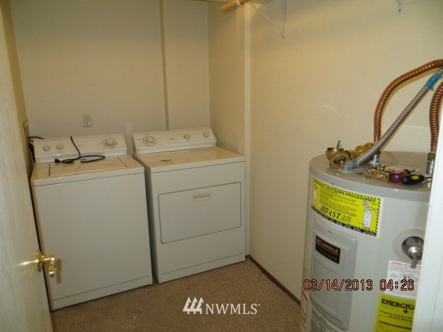 2607 Northeast 4th Street, Unit 238 Renton, WA 98056 - Photo 2 of 6 Gallery Image 2