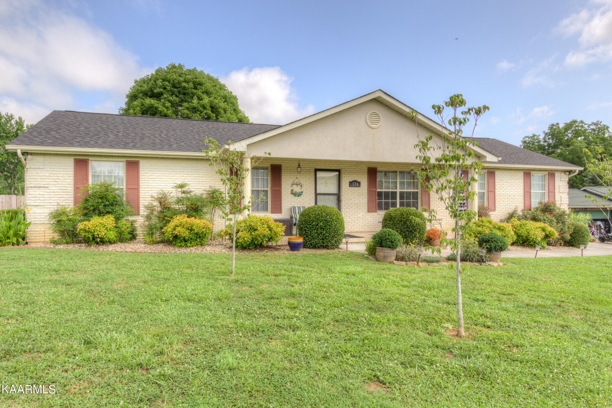 136 Cross Creek Road Maynardville, TN 37807 - Photo 2 of 34 Gallery Image 2