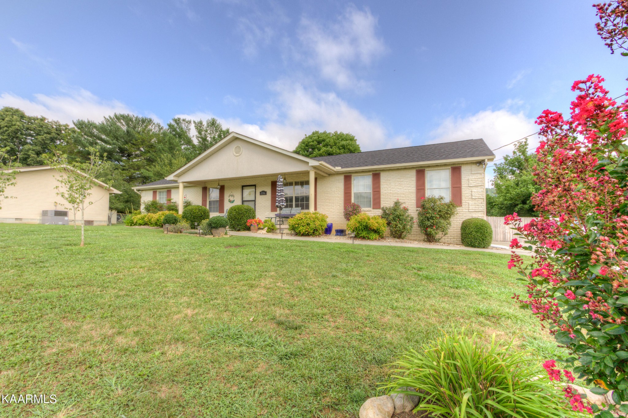 136 Cross Creek Road Maynardville, TN 37807 - Photo 3 of 34 Gallery Image 3