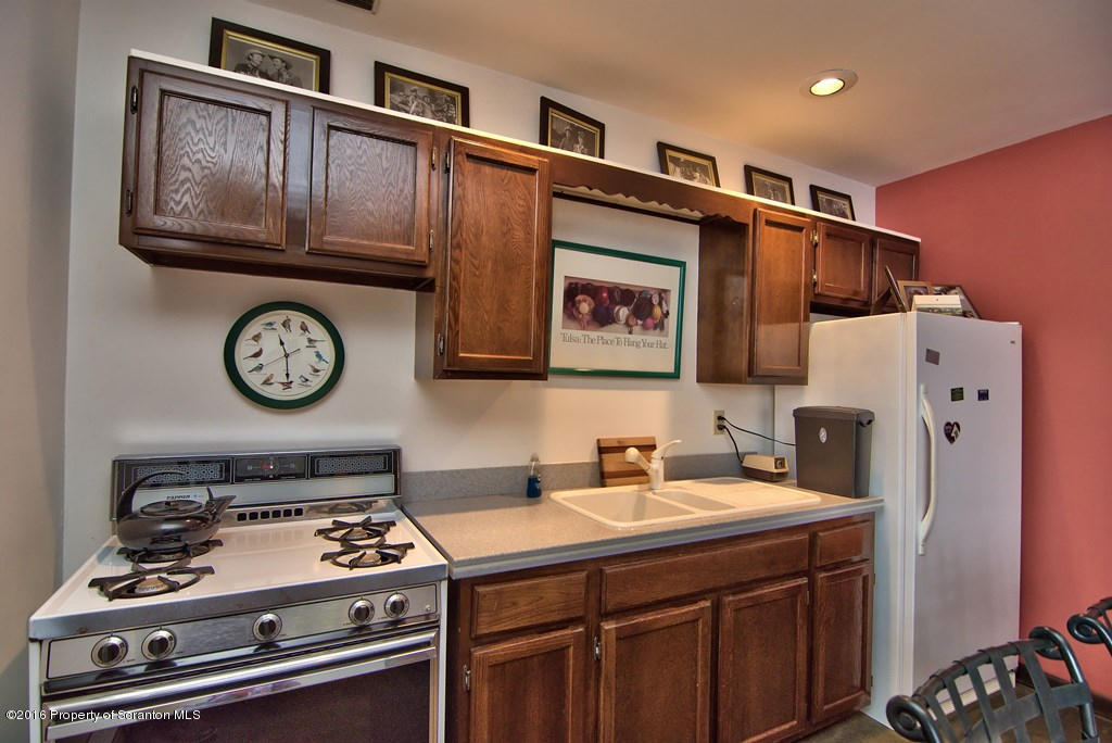 292 Earl Clark Road Nicholson, PA 18446 - Photo 15 of 84 Gallery Image 15