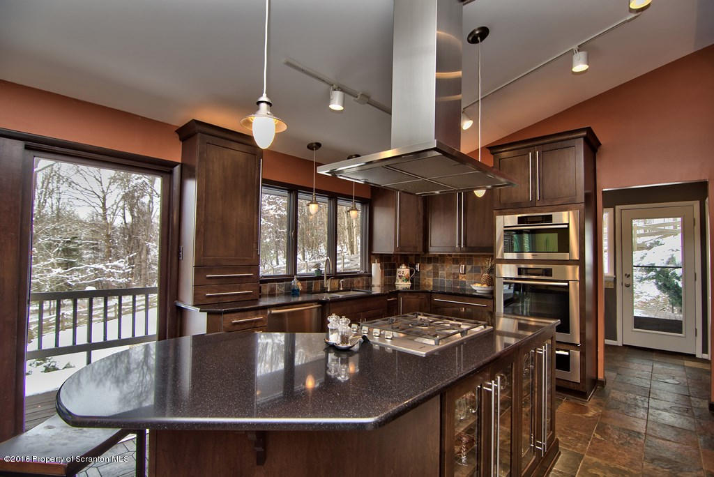 292 Earl Clark Road Nicholson, PA 18446 - Photo 5 of 84 Gallery Image 5