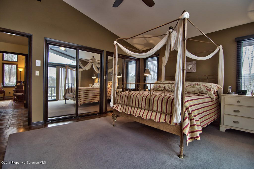292 Earl Clark Road Nicholson, PA 18446 - Photo 8 of 84 Gallery Image 8