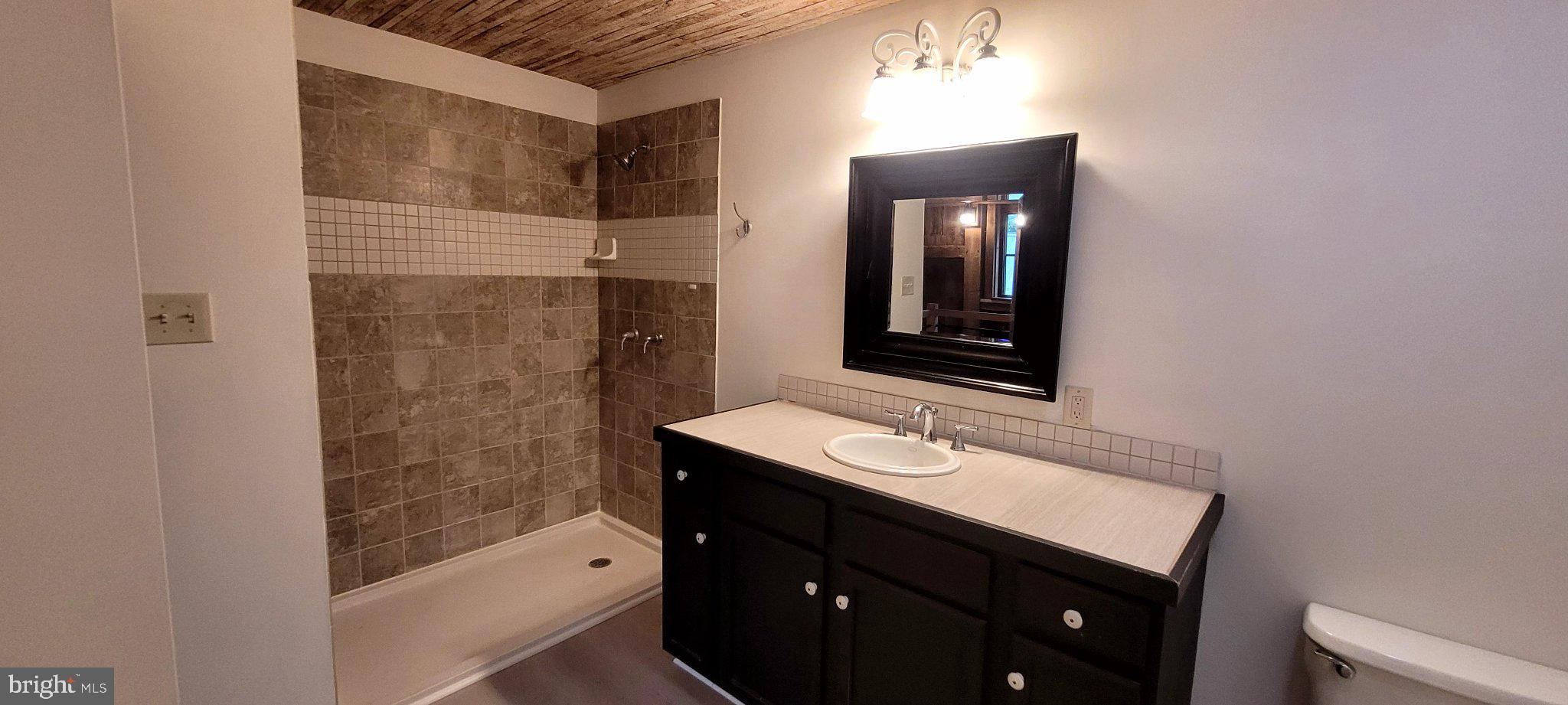 4989 Valley Park Road, Unit BARN Doylestown, PA 18902 - Photo 12 of 13 Gallery Image 12