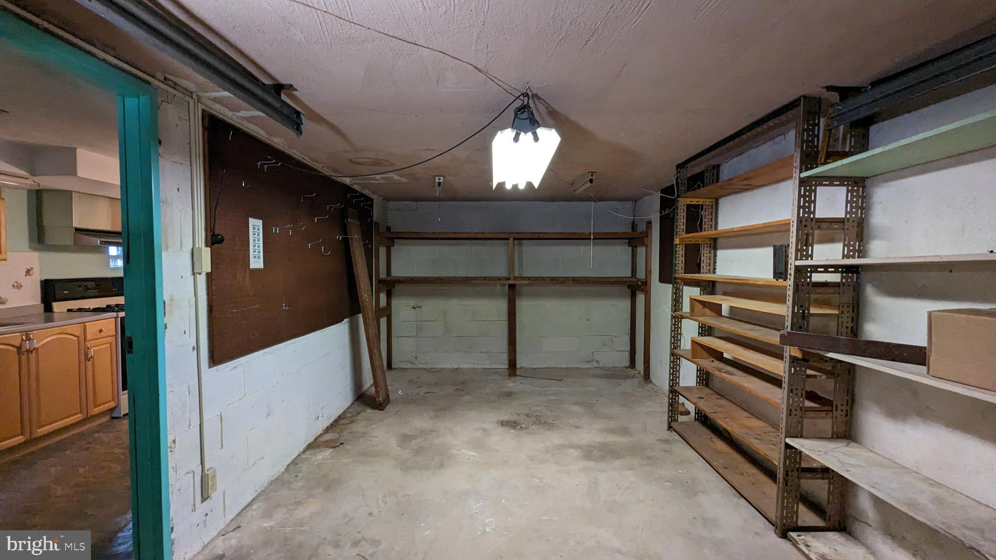 1144 Medway Road Philadelphia, PA 19115 - Photo 25 of 33