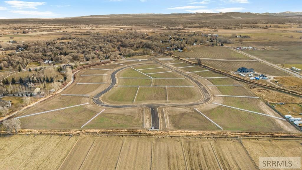 Lot 7-b N, Unit L7 B1 Rigby, ID 83442 - Photo 4 of 7