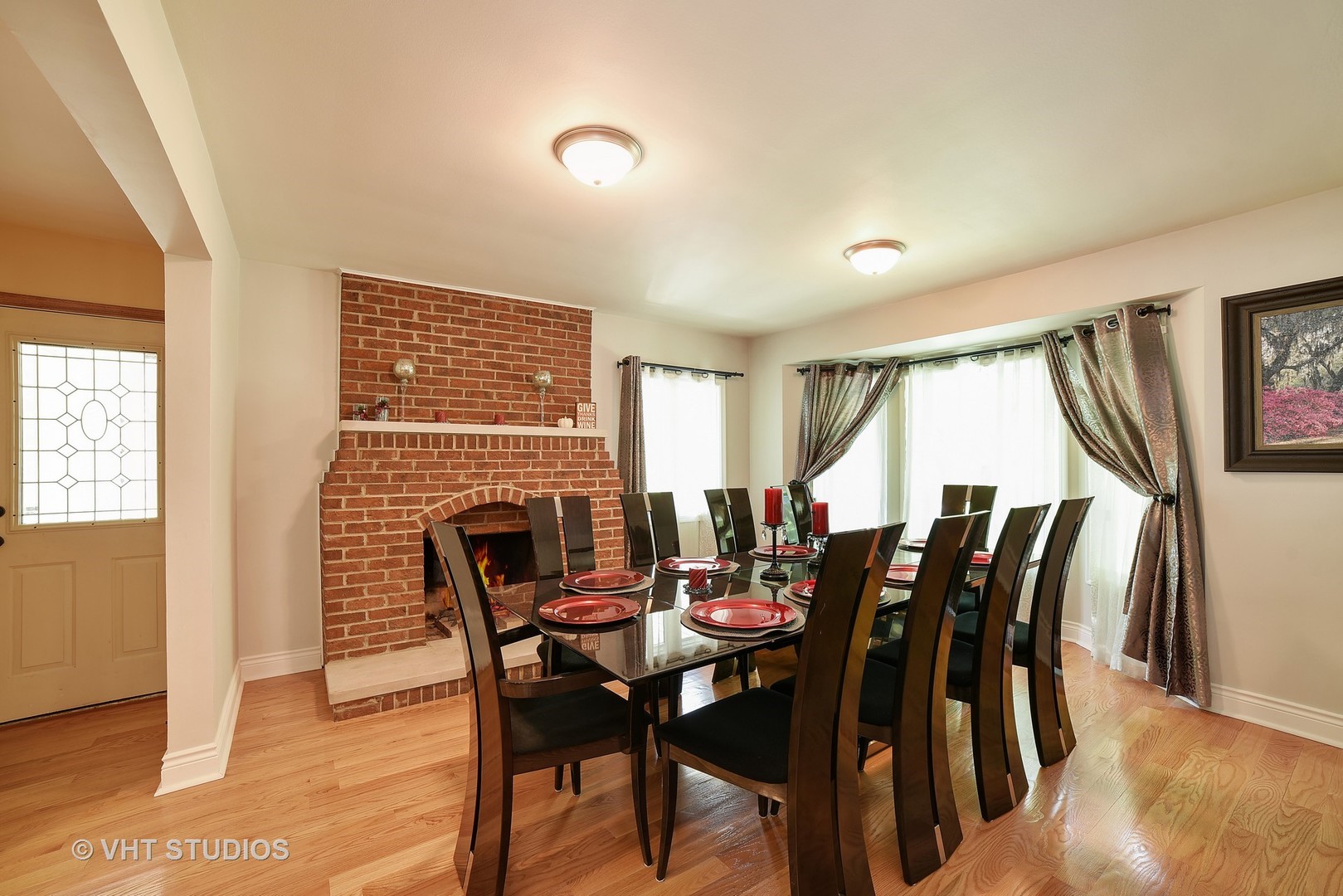 972 High Point Lane Streamwood, IL 60107 - Photo 4 of 26 a view of a dining room with furniture and window
