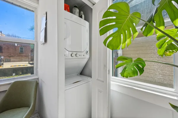 $450,000 | 1023 South Claremont Avenue, Chicago, IL 60612