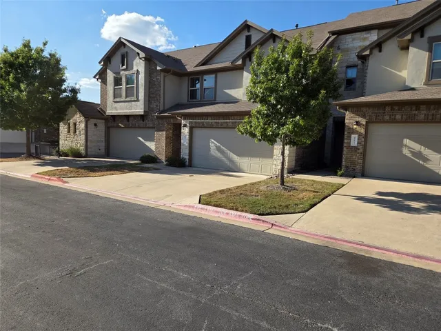 $415,000 | 2304 South Lakeline Boulevard, Unit 452, Cedar Park, TX 78613