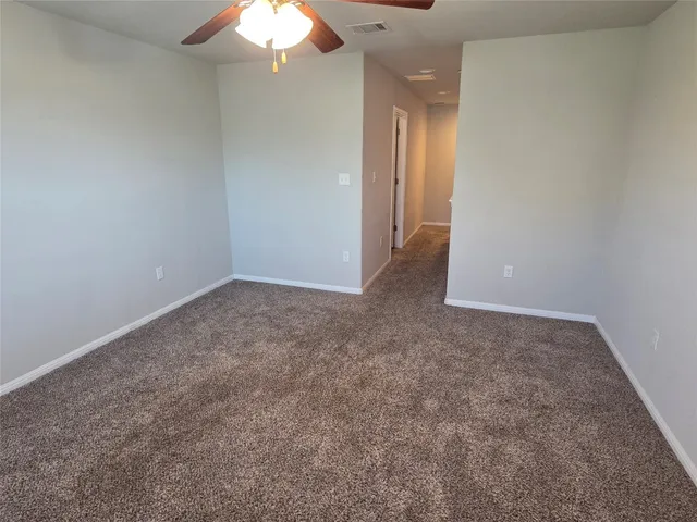 $415,000 | 2304 South Lakeline Boulevard, Unit 452, Cedar Park, TX 78613