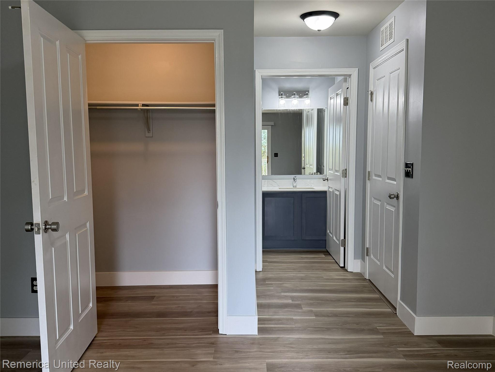 4129 Hampton Ridge Boulevard Howell, MI 48843 - Photo 26 of 30 IMG_9118.jpg