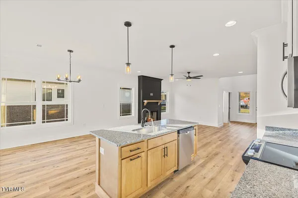 $574,900 | 3054 Sawgrass Drive, Jonesborough, TN 37659