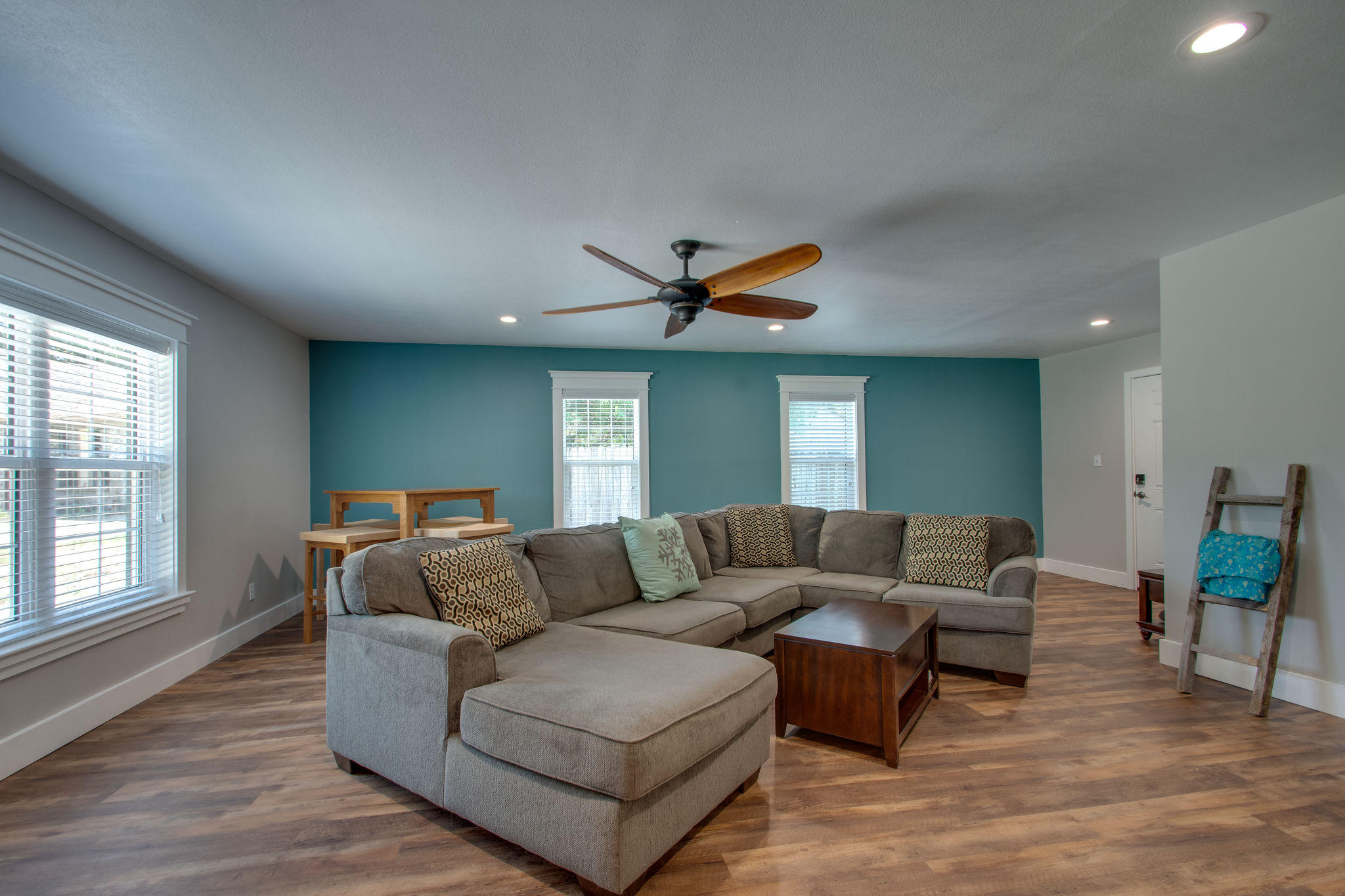 1146 Bay Court Destin, FL 32541 - Photo 16 of 32 a living room with furniture and a large window