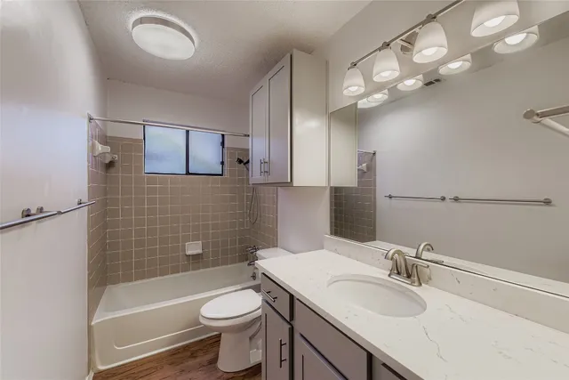 $450,000 | 9839 Briar Ridge Drive, Austin, TX 78748