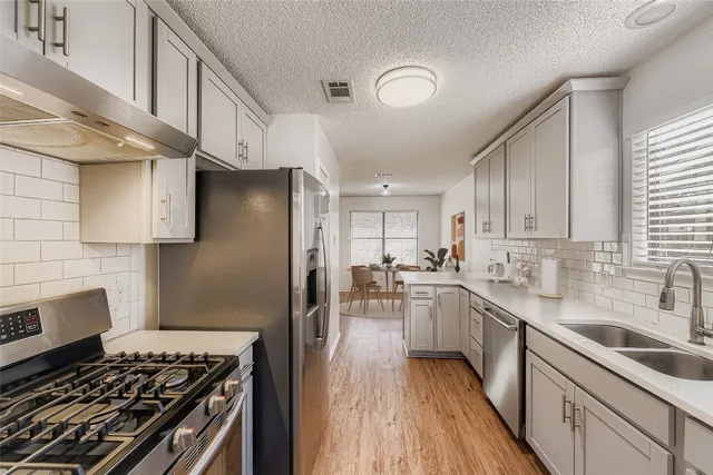 $450,000 | 9839 Briar Ridge Drive, Austin, TX 78748