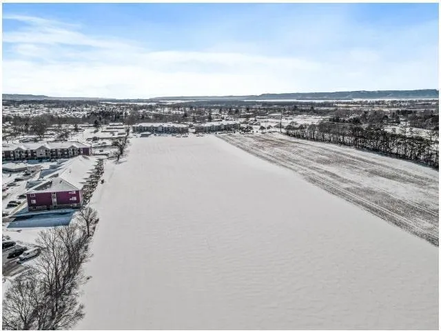 $7,020,000 | 35 Rd Holmen Wi 54650 Road, Onalaska, WI 54650