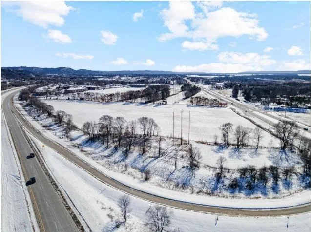 $7,020,000 | 35 Rd Holmen Wi 54650 Road, Onalaska, WI 54650