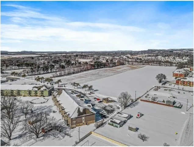 $7,020,000 | 35 Rd Holmen Wi 54650 Road, Onalaska, WI 54650