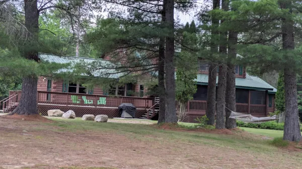 $750,000 | 41 Hunter Drive, Denmark, ME 04022