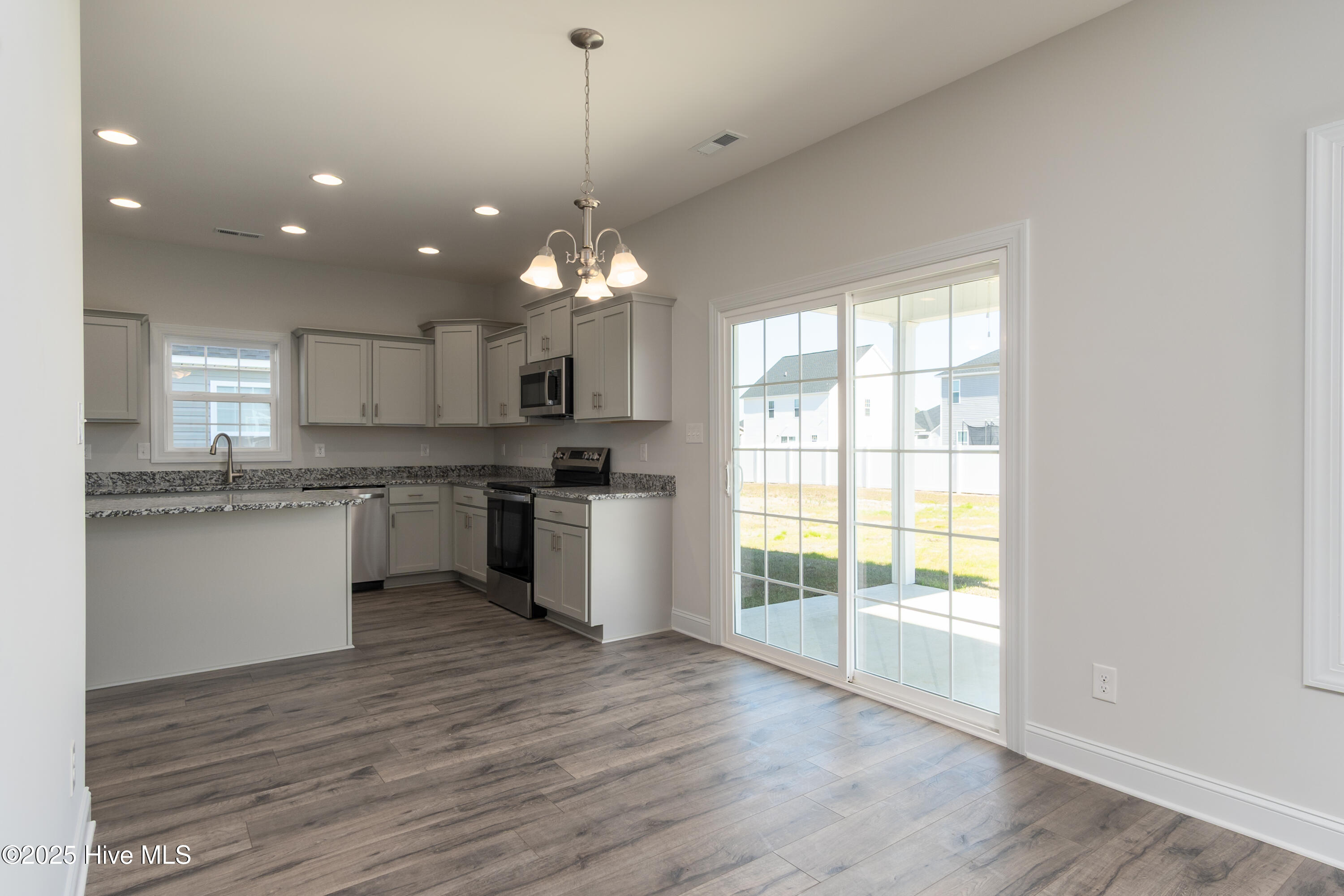 3010 Grouper Run New Bern, NC 28562 - Photo 18 of 64 3010 Grouper Run-18