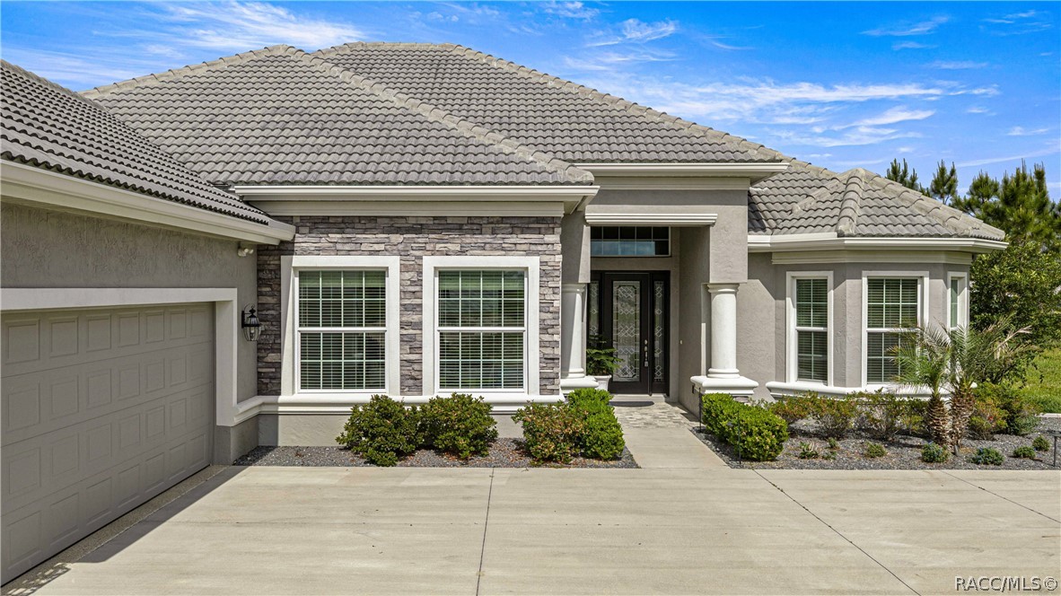 2371 North Peakview Loop Hernando, FL 34442 - Photo 11 of 99