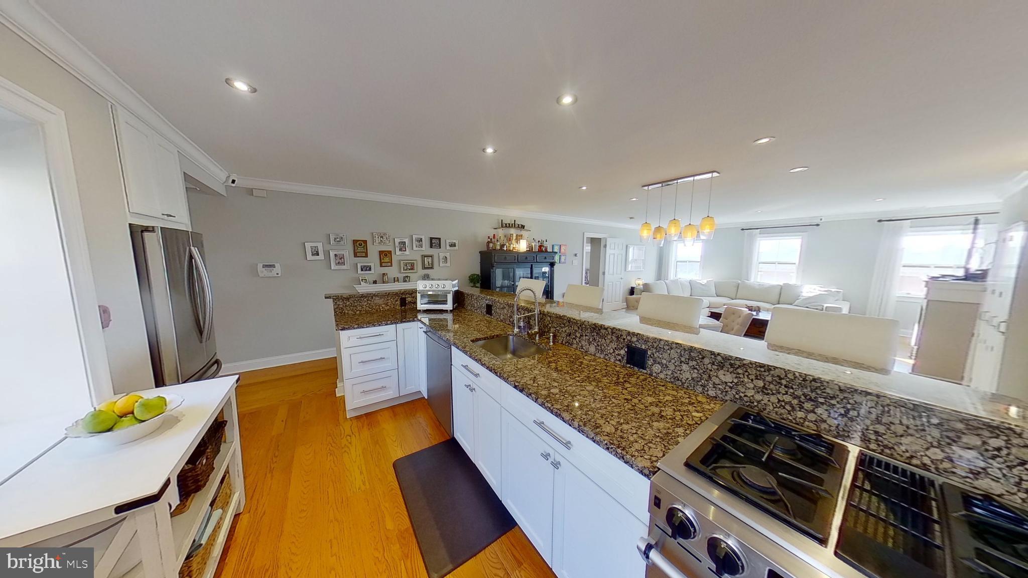 1615 Spruce Street, Unit 400 Philadelphia, PA 19103 - Photo 14 of 45