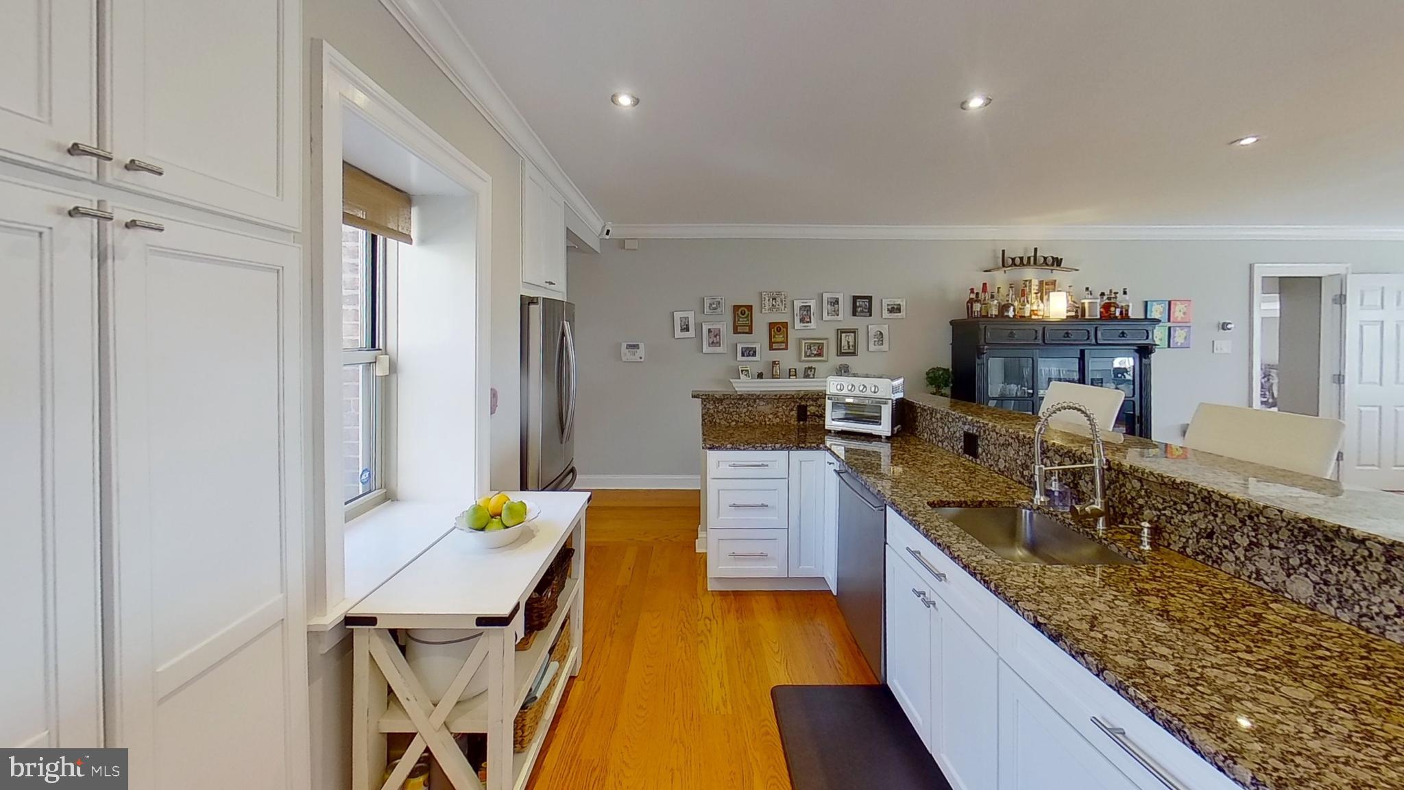 1615 Spruce Street, Unit 400 Philadelphia, PA 19103 - Photo 16 of 45