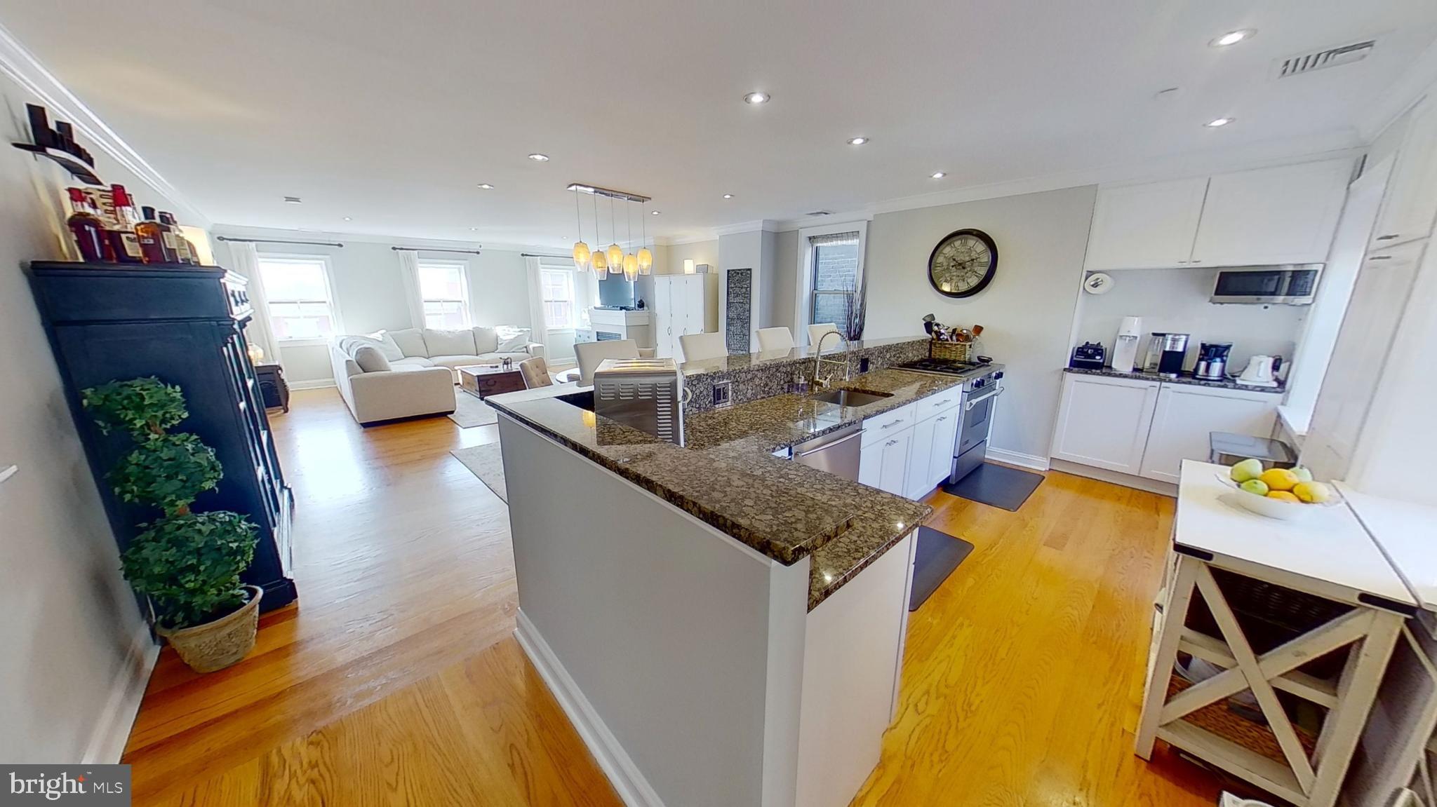 1615 Spruce Street, Unit 400 Philadelphia, PA 19103 - Photo 18 of 45