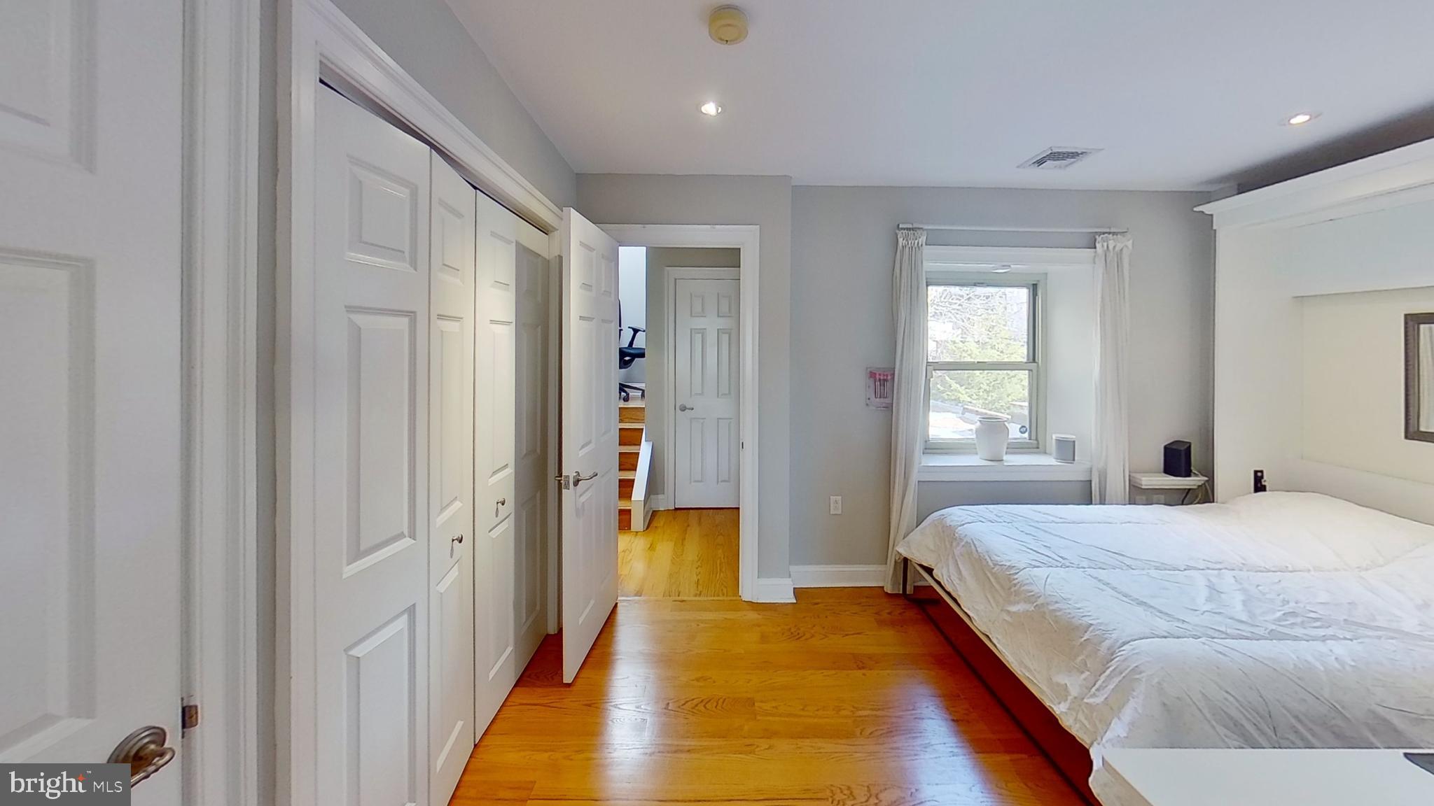 1615 Spruce Street, Unit 400 Philadelphia, PA 19103 - Photo 39 of 45