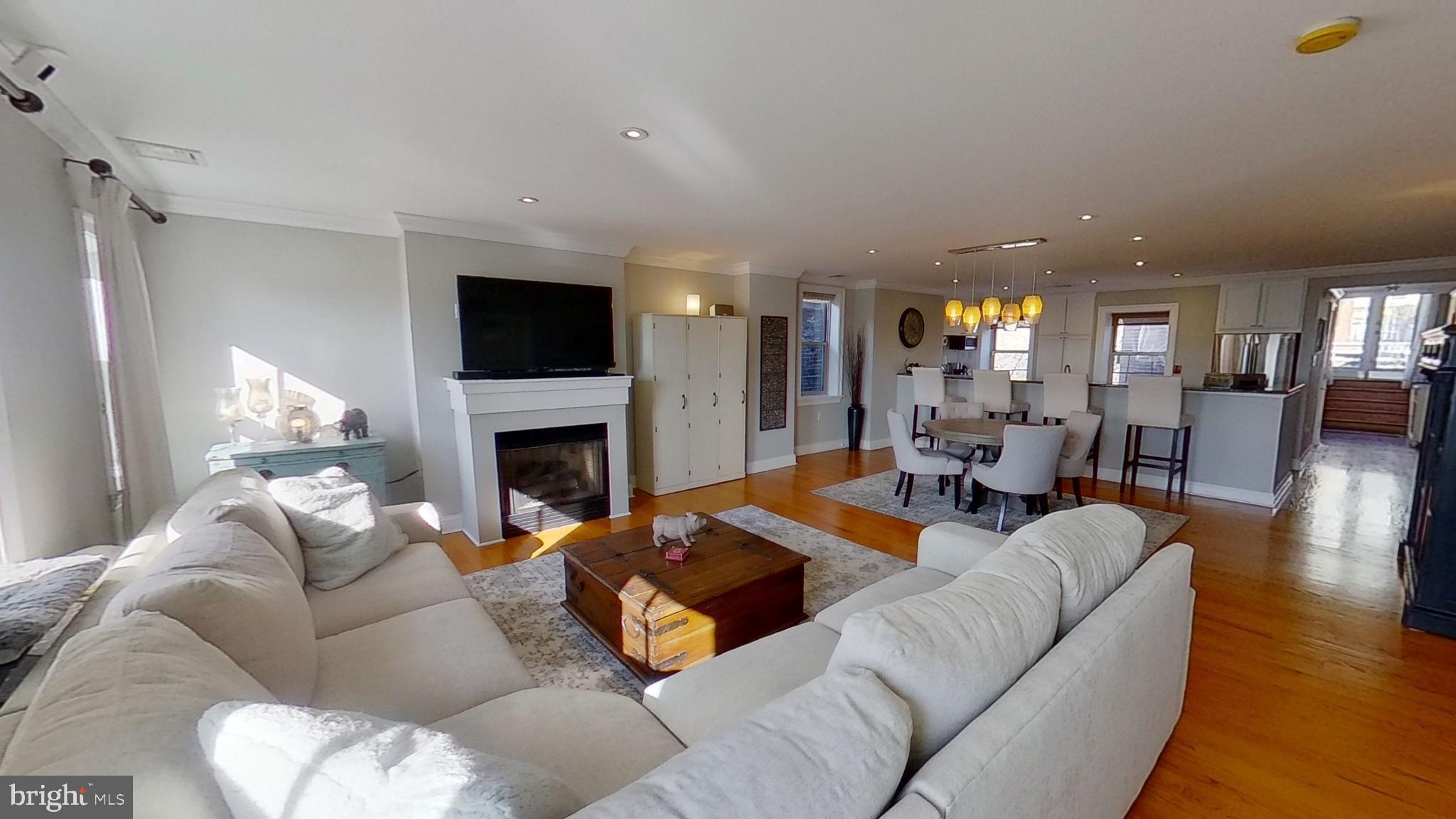 1615 Spruce Street, Unit 400 Philadelphia, PA 19103 - Photo 5 of 45