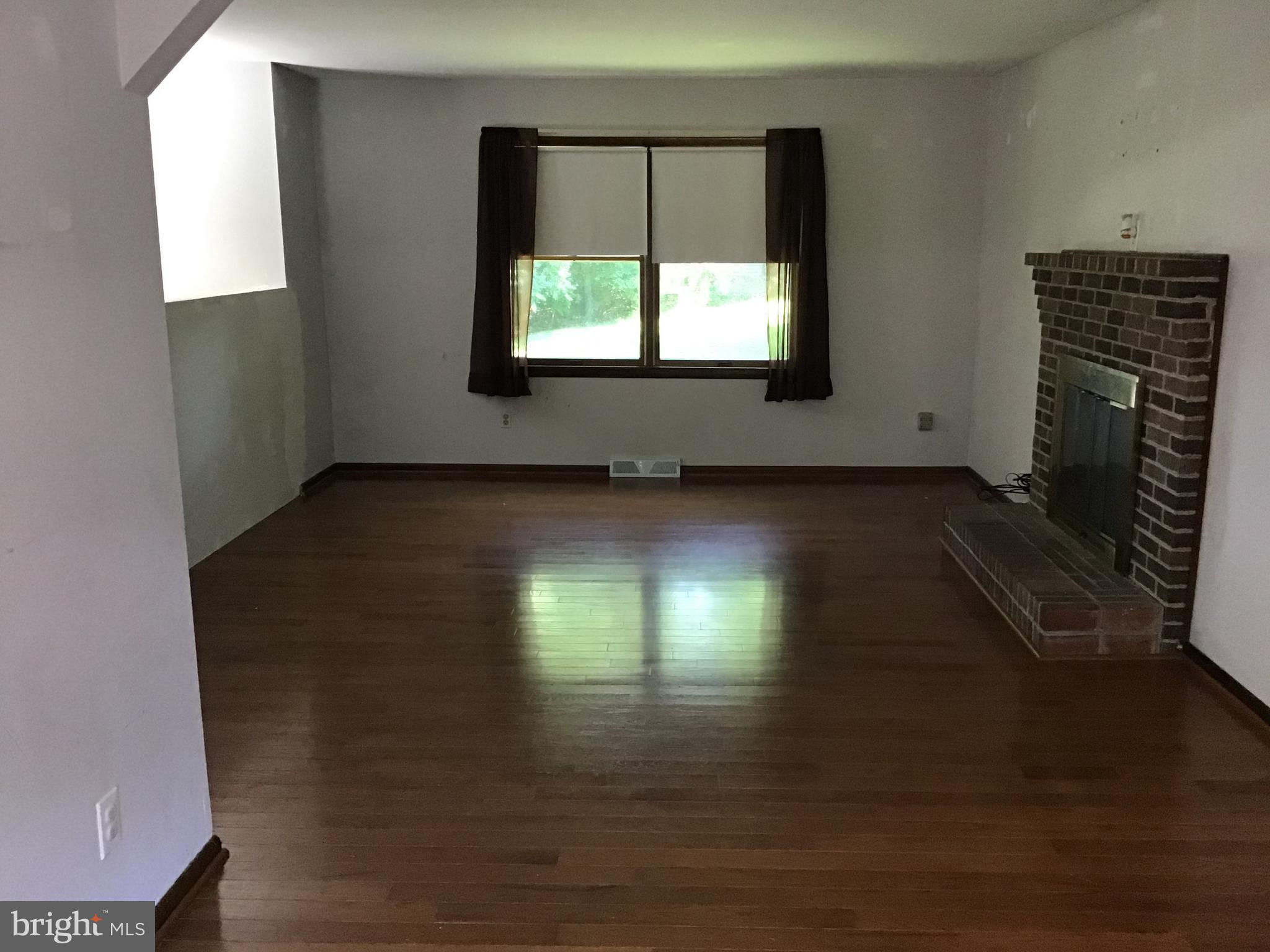 14511 Liberty Road Mount Airy, MD 21771 - Photo 9 of 19 Room for everyone