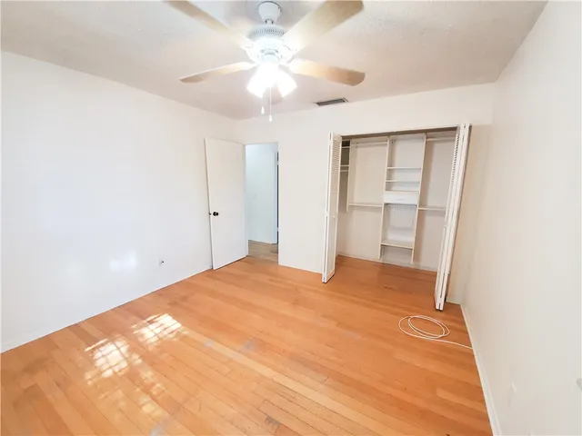 $2,100 | 2671 Victory Boulevard, Vero Beach, FL 32960