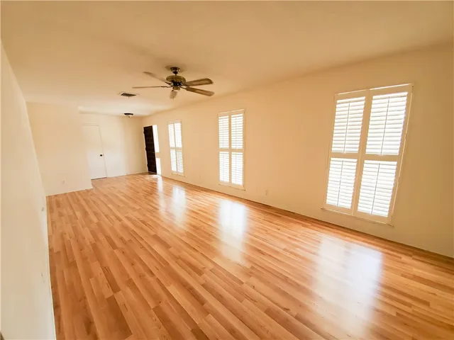 $2,100 | 2671 Victory Boulevard, Vero Beach, FL 32960