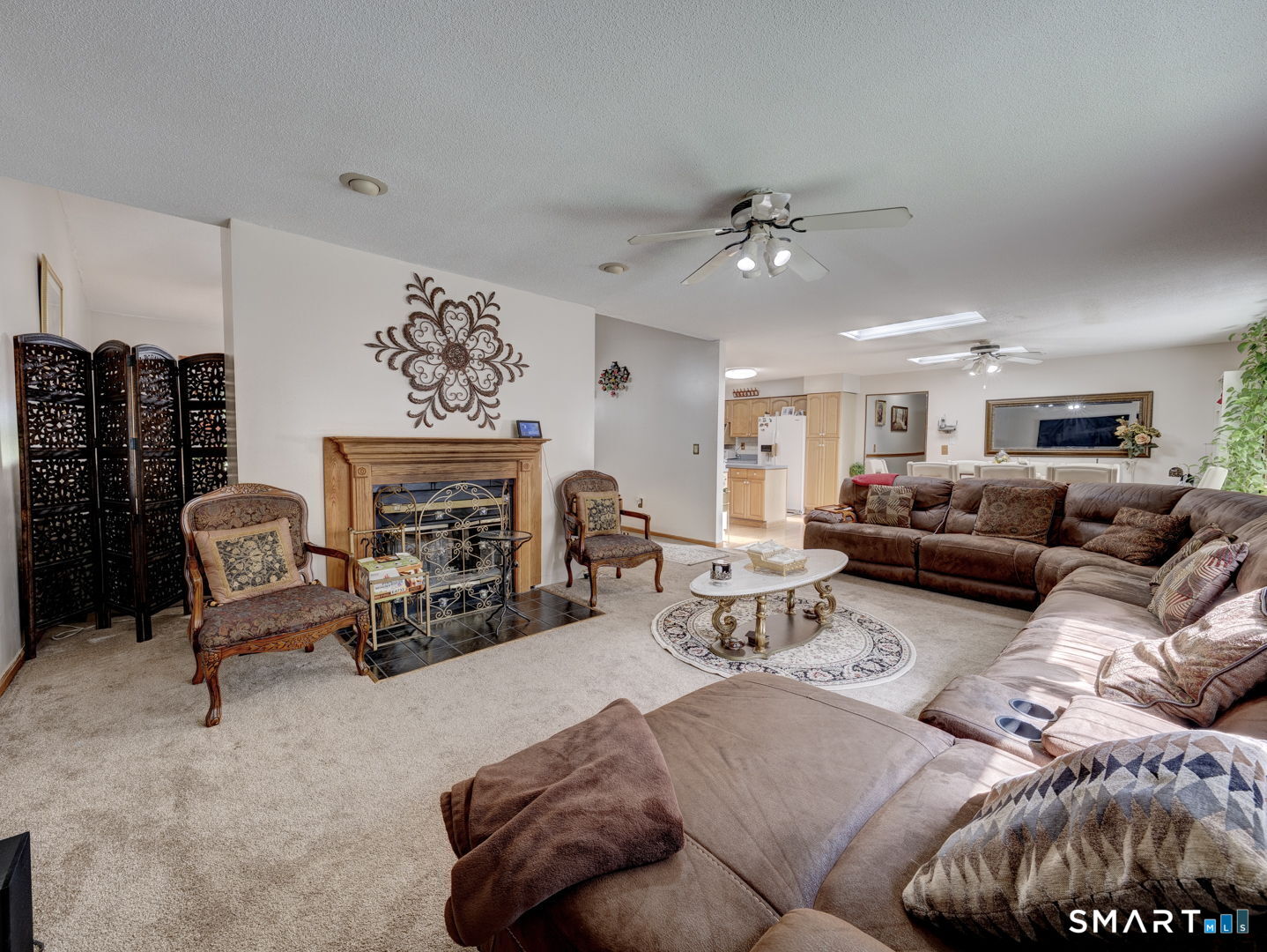 300 Hilltop Road Watertown, CT 06779 - Photo 9 of 39