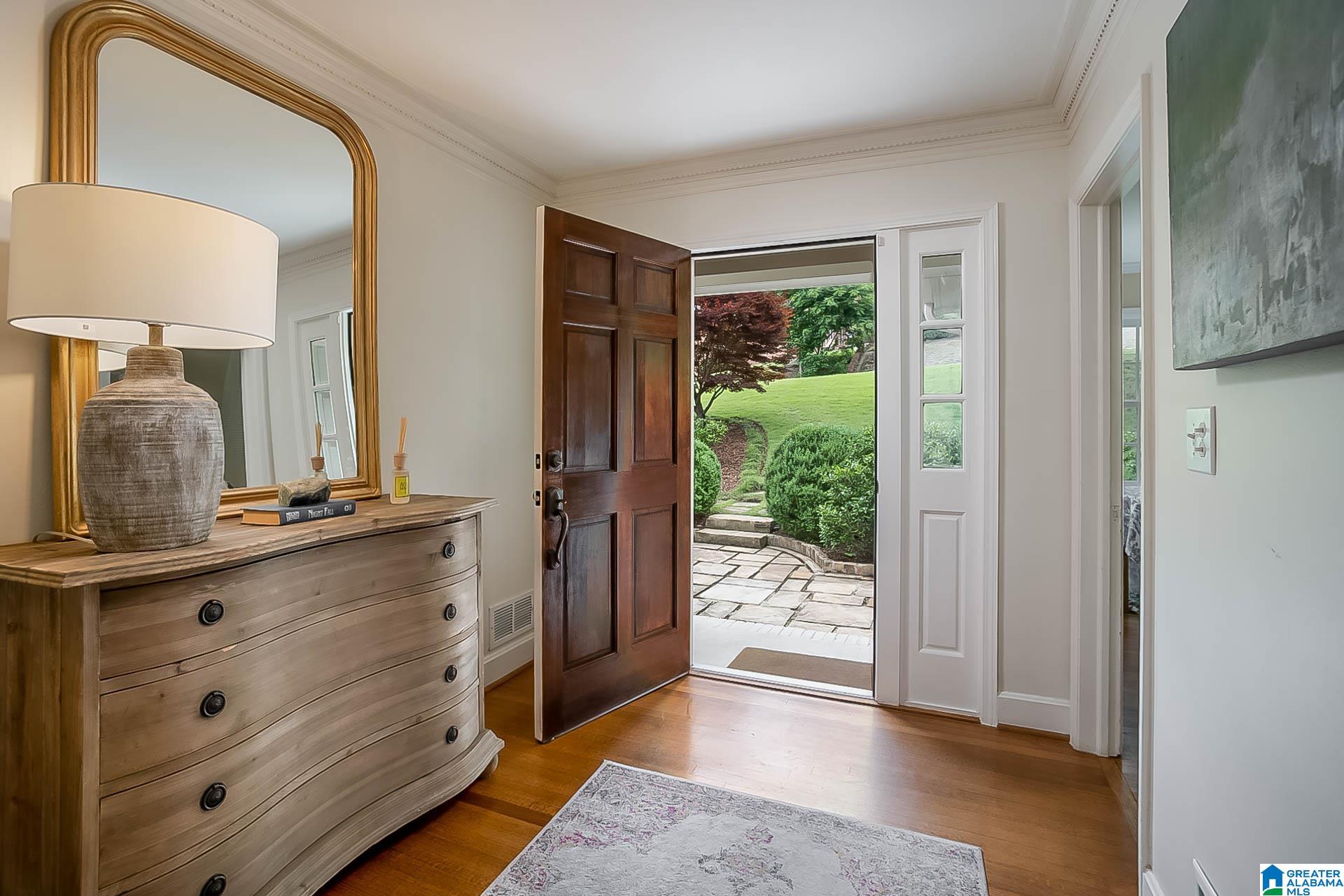 121 Peachtree Road Birmingham, AL 35213 - Photo 6 of 37