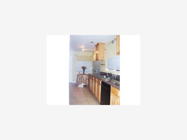 1033 West Riverside Way San Jose, CA 95129 - Photo 2 of 9