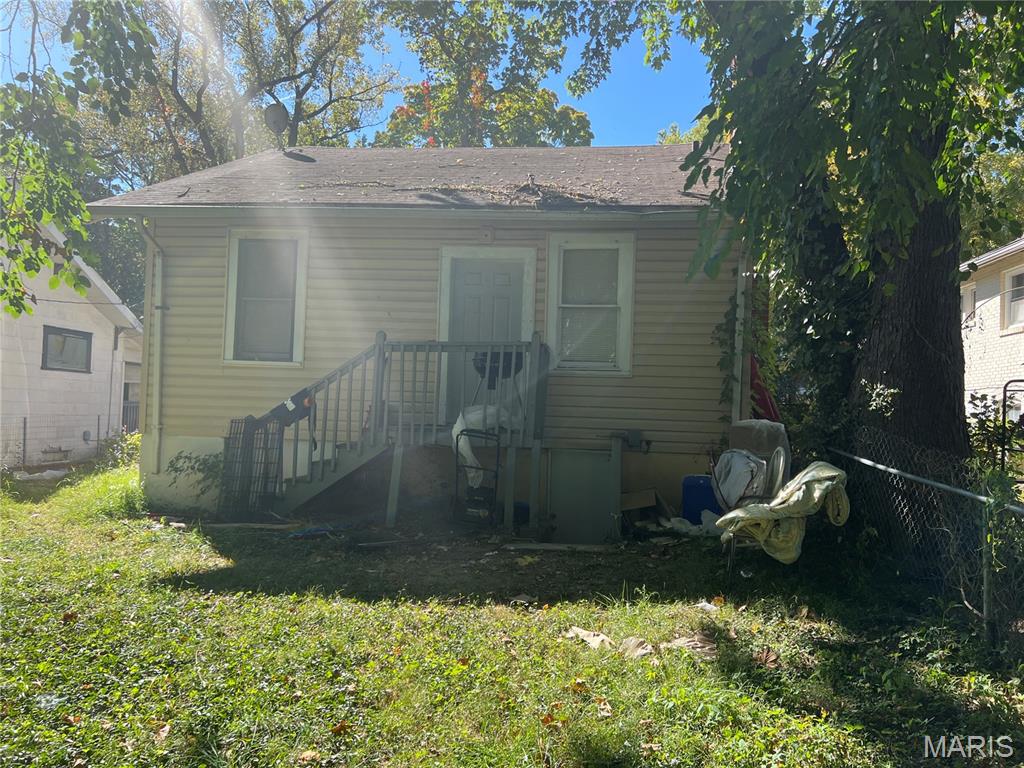 8015 Allen Avenue St. Louis, MO 63114 - Photo 2 of 65