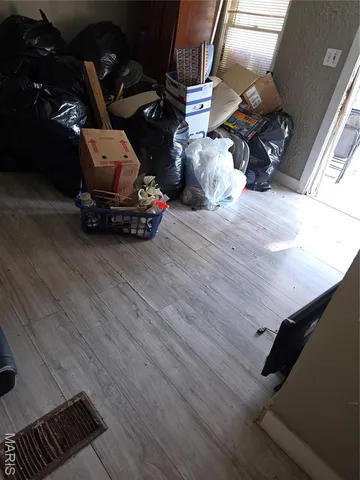 $65,000 | 8015 Allen Avenue, St. Louis, MO 63114