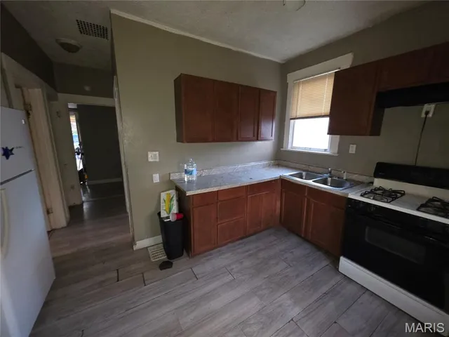 $65,000 | 8015 Allen Avenue, St. Louis, MO 63114