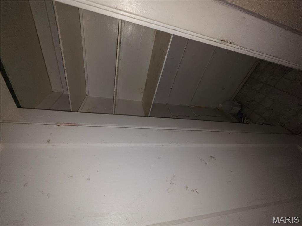 8015 Allen Avenue St. Louis, MO 63114 - Photo 37 of 65