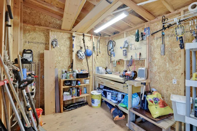 $299,900 | 13901 South S Clear Lake Road, Medical Lake, WA 99022