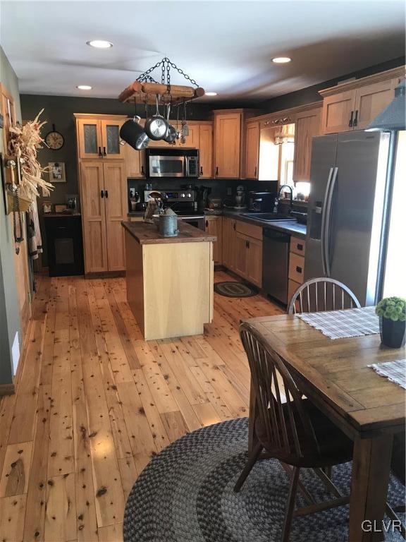 395 O. W Road Bangor, PA 18013 - Photo 8 of 34 Gallery Image 8