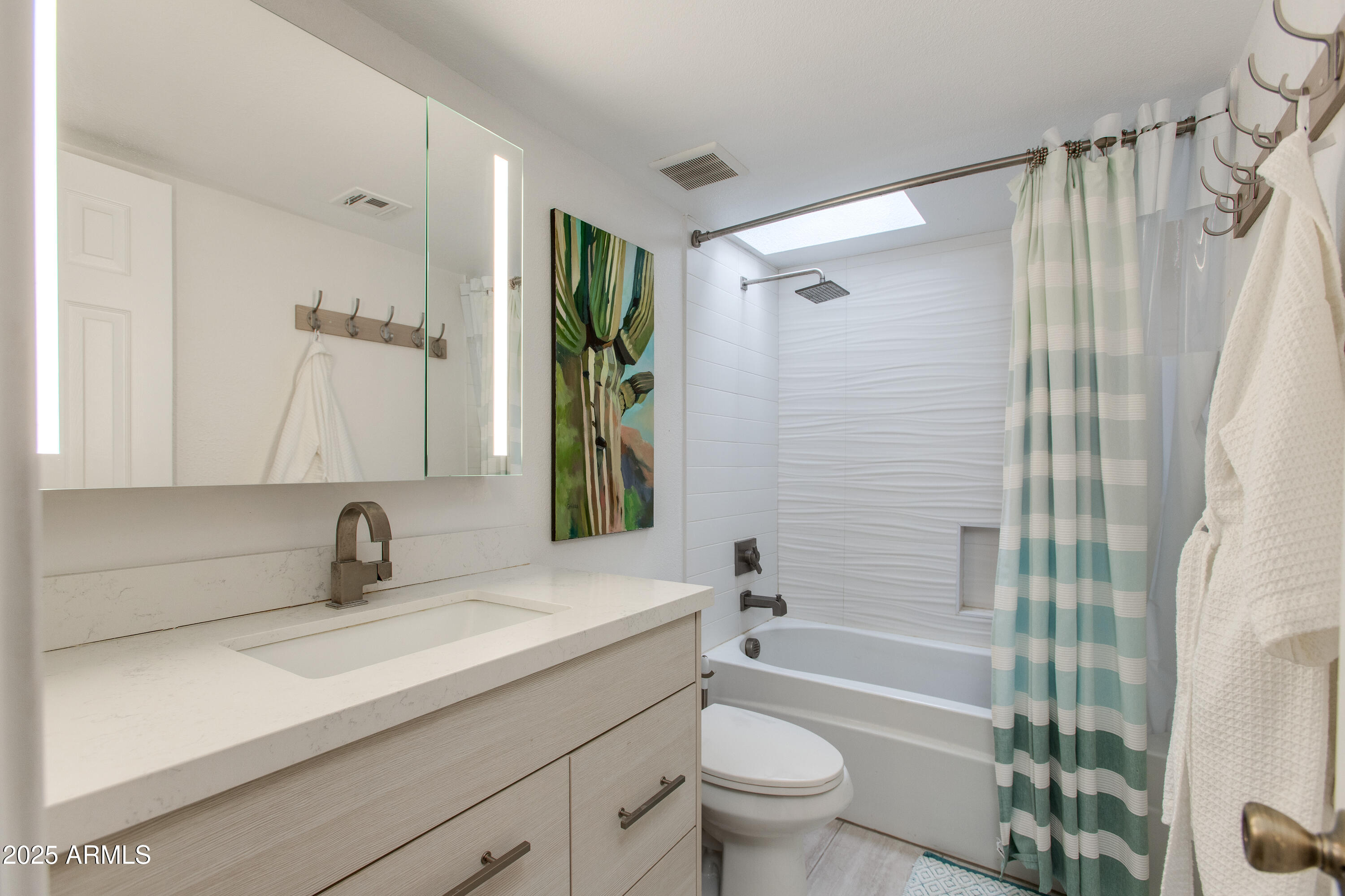 4201 East Camelback Road, Unit 34 Phoenix, AZ 85018 - Photo 15 of 21 29-Camelback