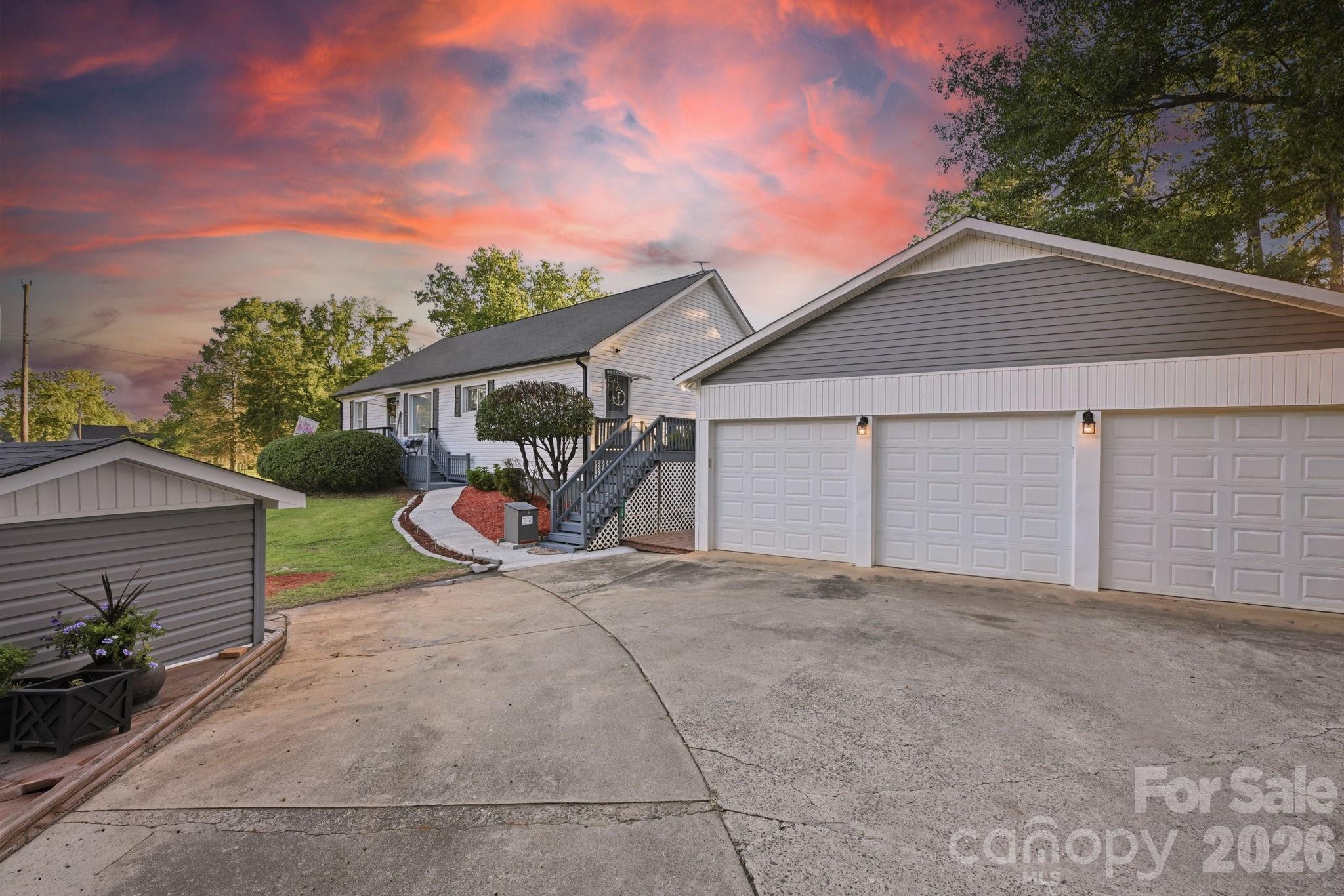 4420 Tucker Road Belmont, NC 28012 - Photo 3 of 46