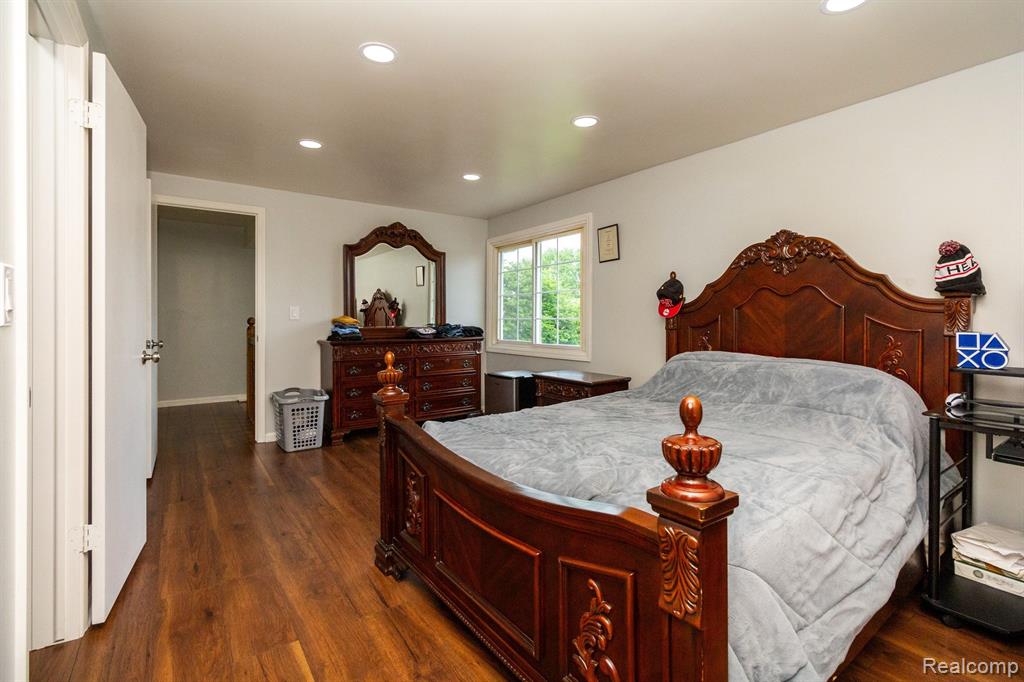 15466 Roxbury Circle Macomb, MI 48044 - Photo 15 of 30 Gallery Image 15